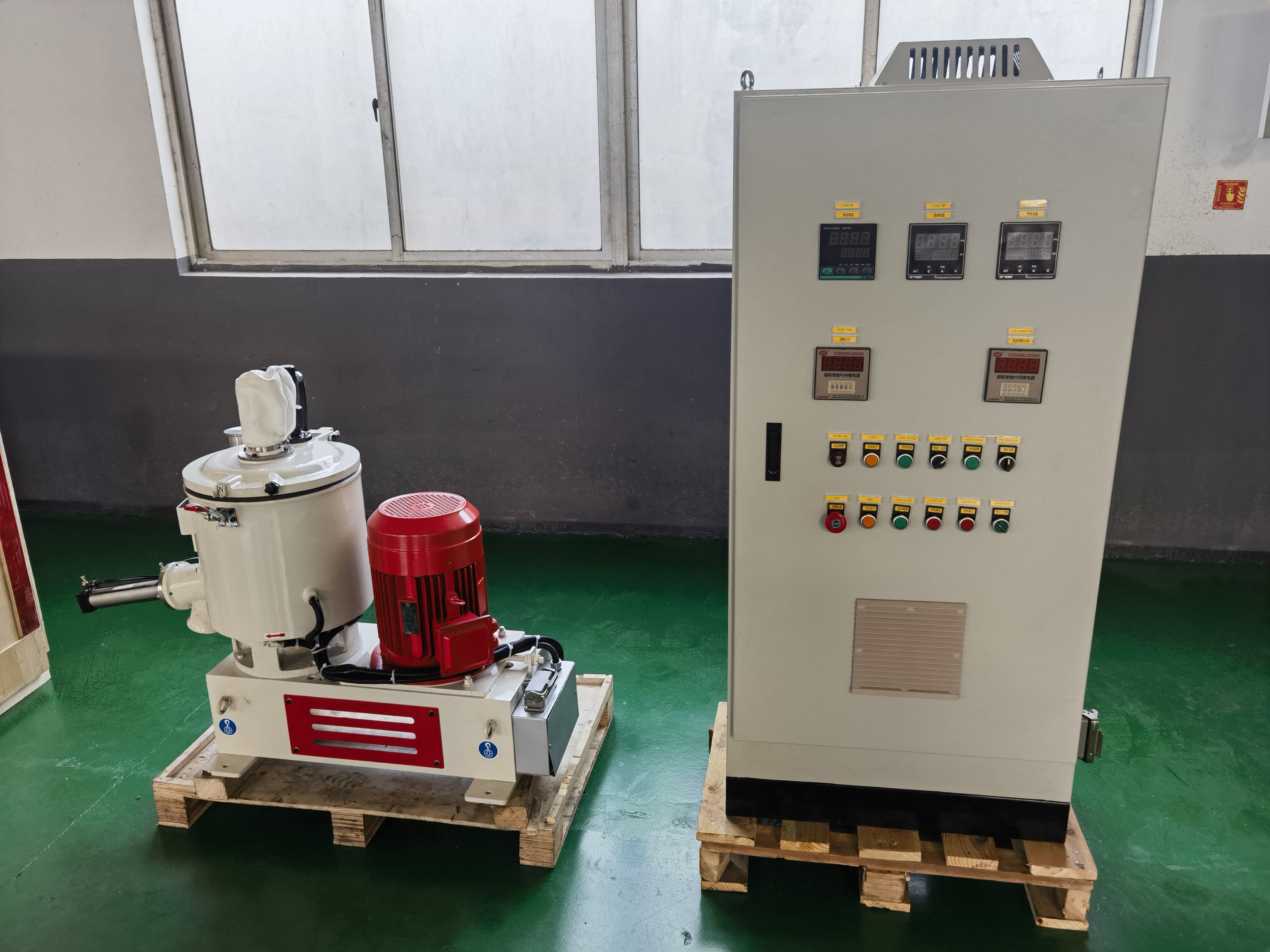 Latest company case about Case Study: 20L Mixing Machine for Laboratory Material Preparation