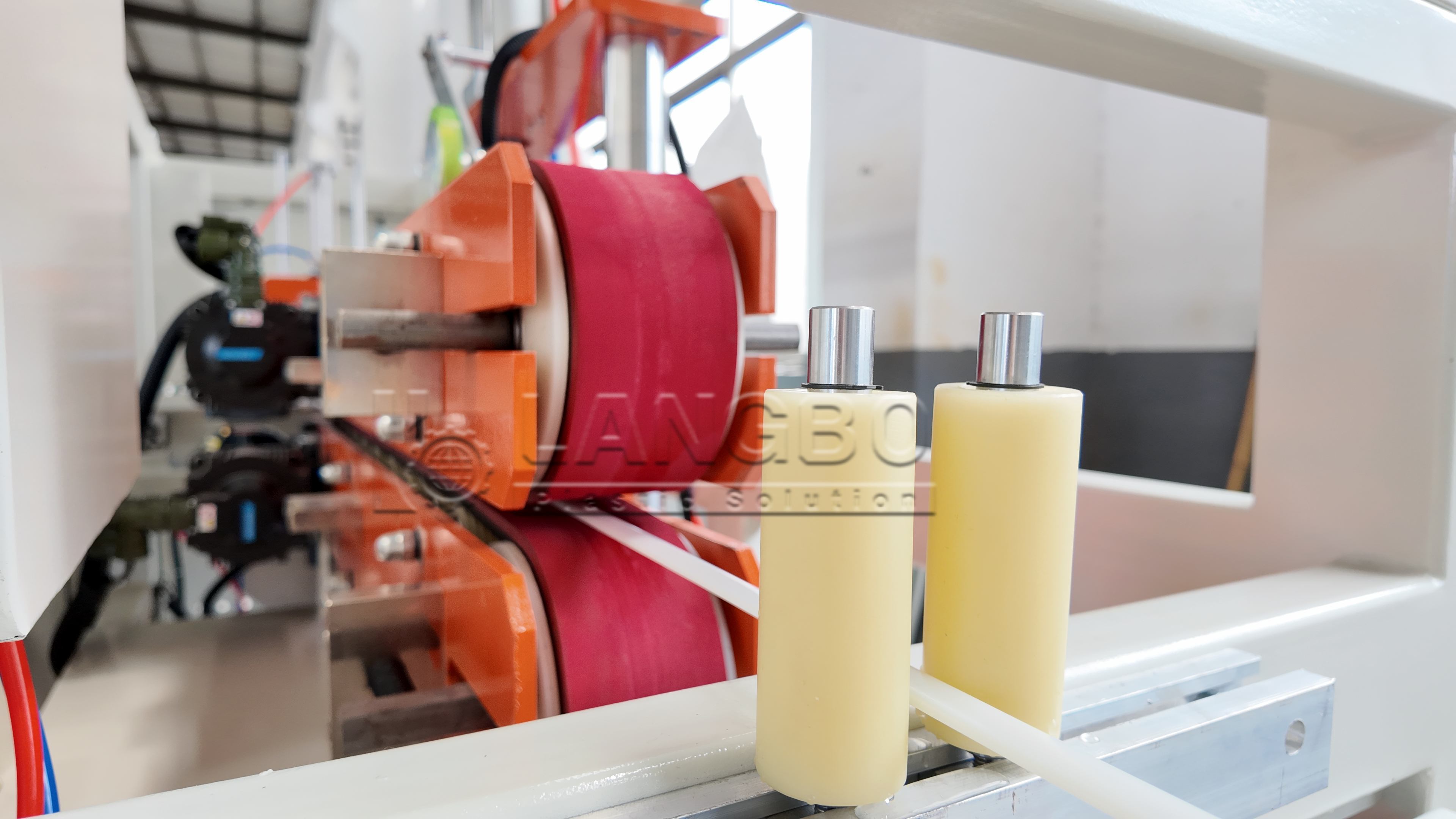 Latest company case about Stable PC Light Tube Manufacturing Achieved with Extrusion Line in Israel LED Industry