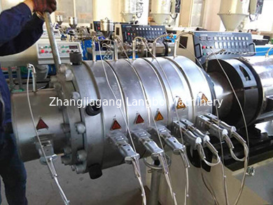 Conical Twin Screw PVC Pipe Manufacturing Machine With Belling Machine