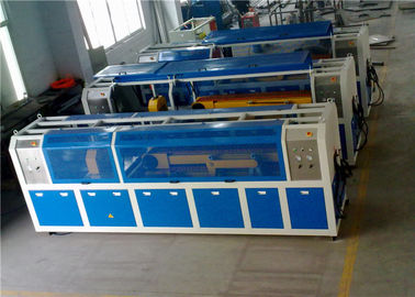 350KG/H Product Speed WPC Wall Panel Machine , PLC Control WPC Profile Production Line