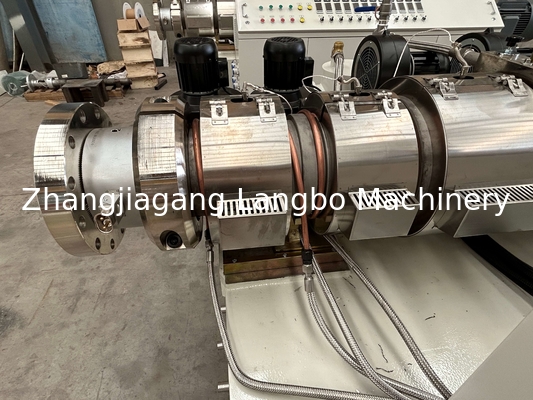 80 / 173 Conical Twin Screw PVC Pipe Extrusion Line With Output 600kg / H
