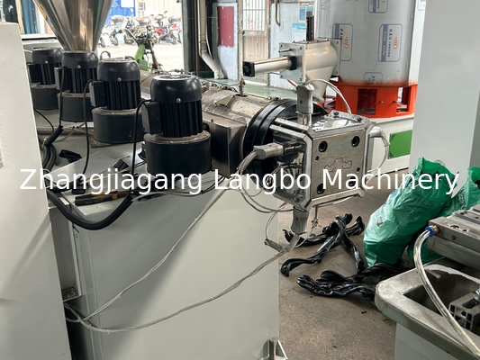22kw Pvc Baseboard Profile Extrusion Line Twin Screw 8 Mters Long