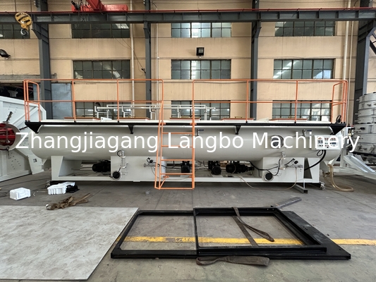16mm-630mm PVC Pipe Making Machine With Screw Diameter 65/132