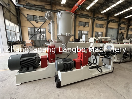 Small Diameter Plastic HDPE PE Pipe Tube Making Machine With Single Screw Design