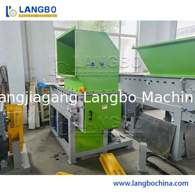 Double Shaft Plastic Recycling Shredder with 500-1000KG/HR Capacity and 37KW Motor Power for Plastic Pipe or Profile