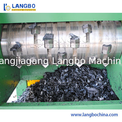 HDPE Pipe Single Shaft Shredder Rubber Head Plastic Waste Recycling Shredder Machine