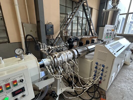 Automatic PE Pipe Extrusion Line Single Screw Plastic Pipe Making Machine High Speed