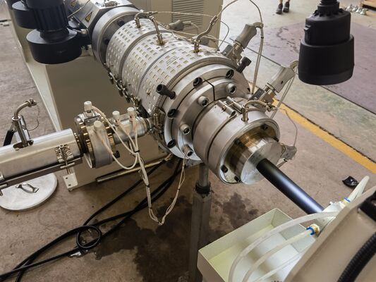 Automatic PE Pipe Extrusion Line Single Screw Plastic Pipe Making Machine High Speed