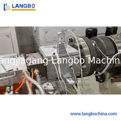 350KG/H Product Speed WPC Wall Panel Machine , PLC Control WPC Profile Production Line