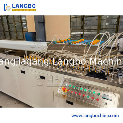 PE PP Wood-Plastic Decking Fance Floor Profile Extrusion Production Line Used in Floor Indoor or Outdoor/Parapets/Tray