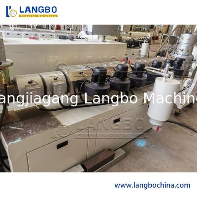 PVC / PU Hose Tube Single Screw Extruder High Output 15 - 200mm Screw Diameter