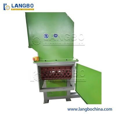 Plastic Waste Scrap Metal Plywood Wood Pallet Plastic PP HDPE LDPE PVC Lumps Waste Pipe Recycling Single Shaft Shredder Machine