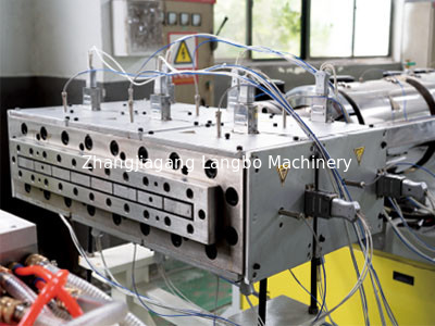 Automatic Conical Twin Screw Extruder Plastic WPC PVC Ceiling Panel Plywood Board/Window Profile/Door Frame Making Extrusion Machine/Production Line